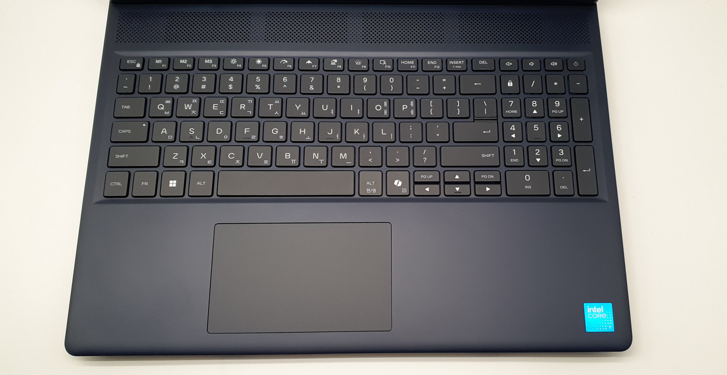 [최저가]에일리언웨어 16인치 게이밍노트북(인텔 울트라7/5060/램32GB/1TB/QHD) 이미지