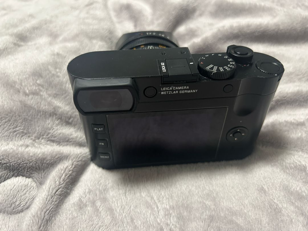 라이카 q2 블랙 팝니다 이미지