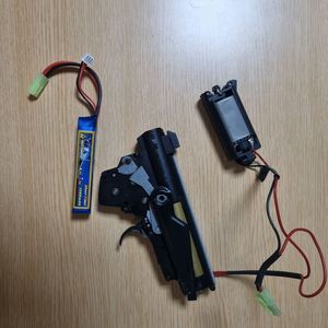 CYMA CM.02 메탈 기어박스(구형) + AK용 셀렉터 + 1300mah 7.4v 리튬폴리머 배터리 이미지