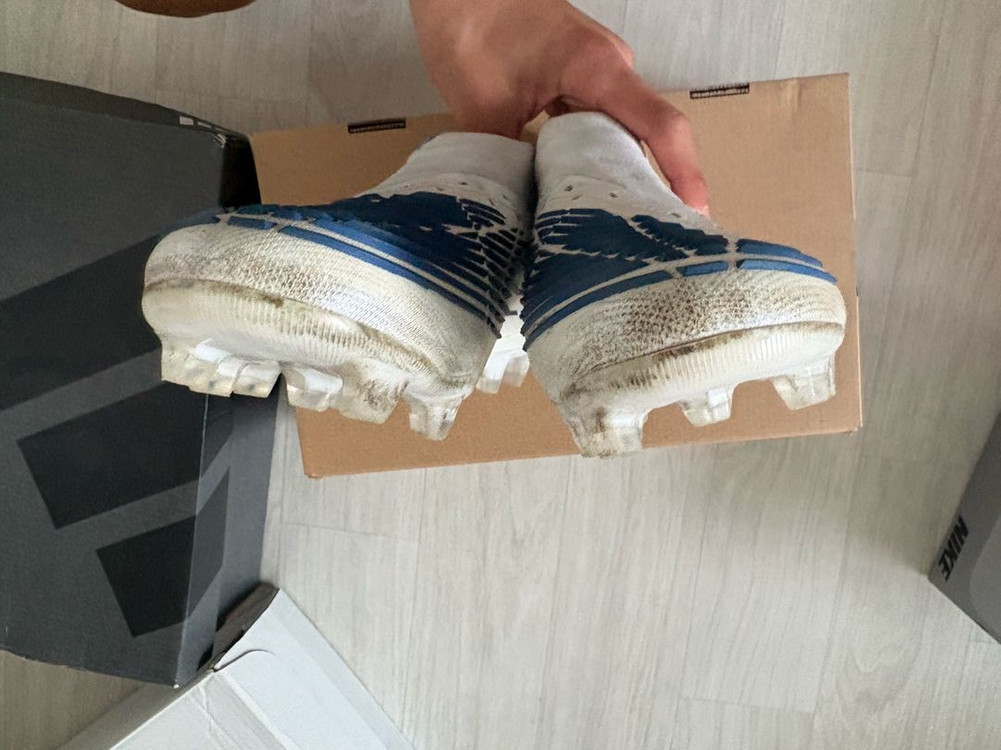 아디다스 프레데터 엣지 축구화 화이트240 이미지