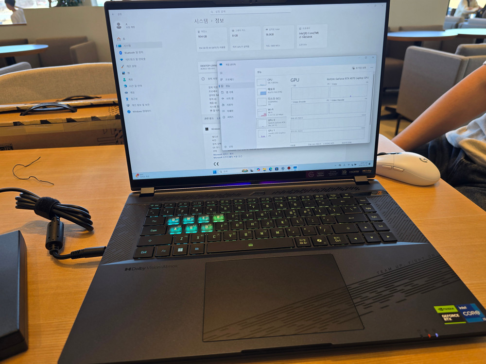 AORUS 16 ASG 게이밍 노트북 이미지