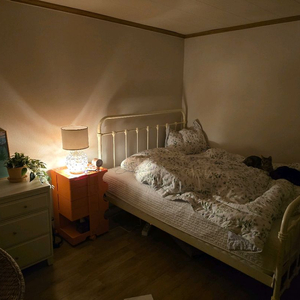 침대 프레임 실리 매트리스 및 소파 이미지