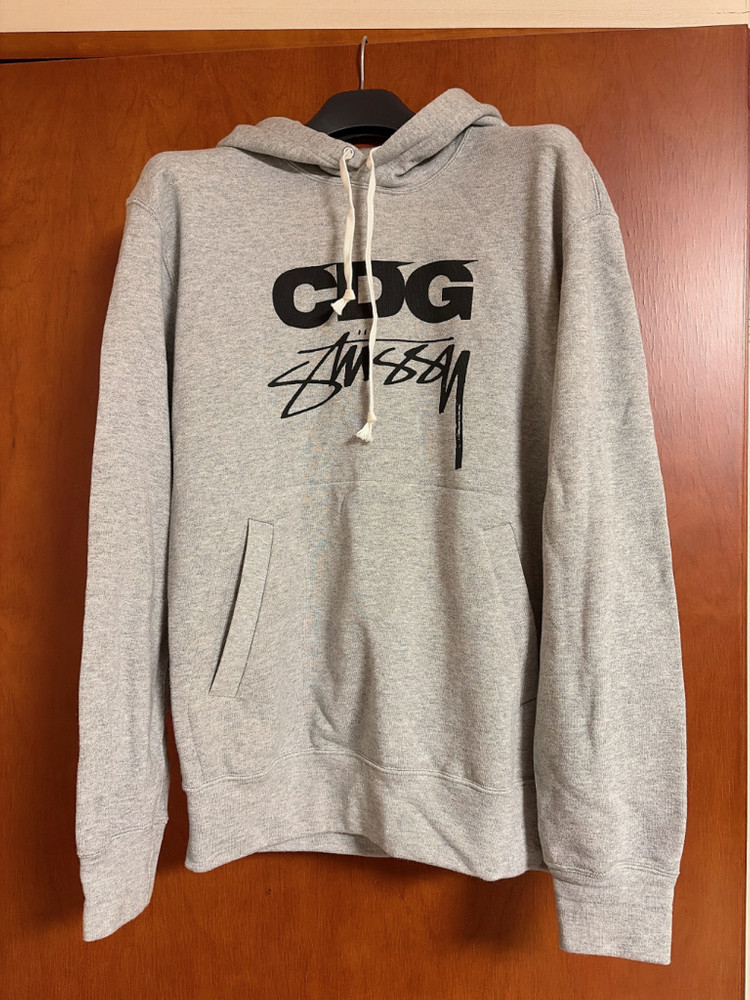 CDG X Stussy 후드 그레이 판매합니다 ! 이미지