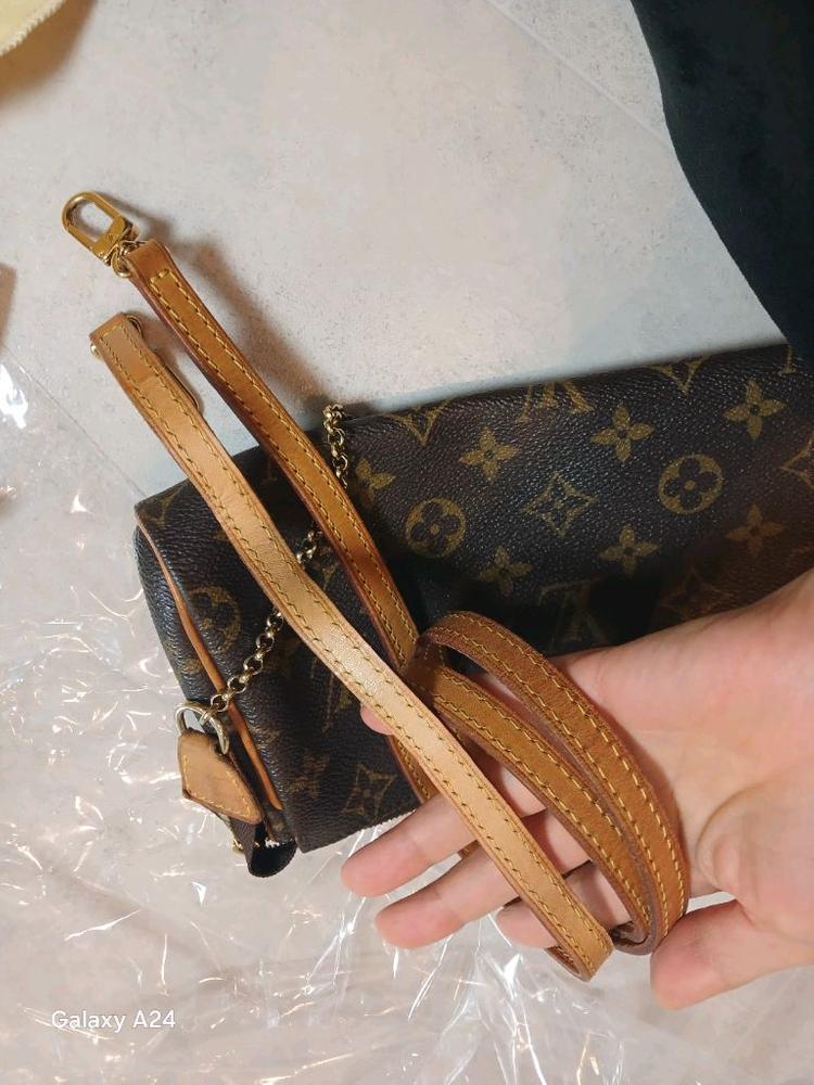 정품 루이비통 에바클러치 이미지