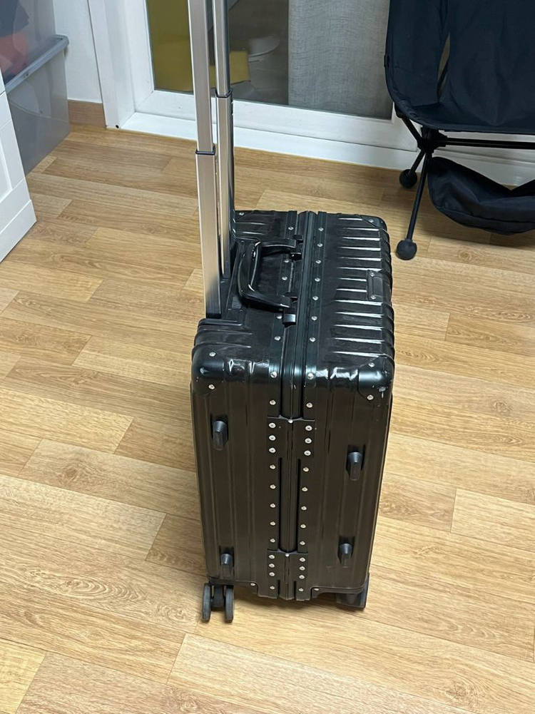 키코 캐리어 20인치 기내용 블랙 이미지