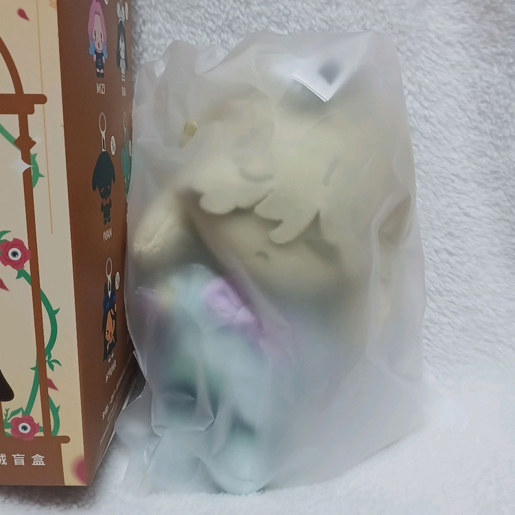 에이스테 루카 인형 교환/판매 이미지