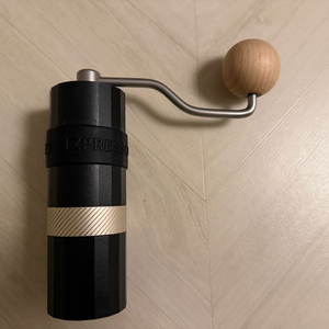 1zpresso Q air 커피 그라인더 이미지