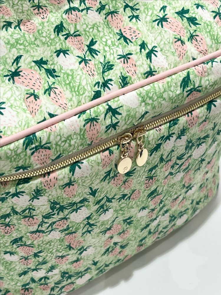 프레젠트프로젝트 프프 드로잉딸기 콜다백 이미지