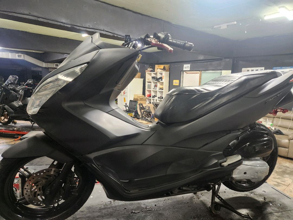 혼다 PCX125 14년.15년식 팝니다. 꾸밀차량 이미지