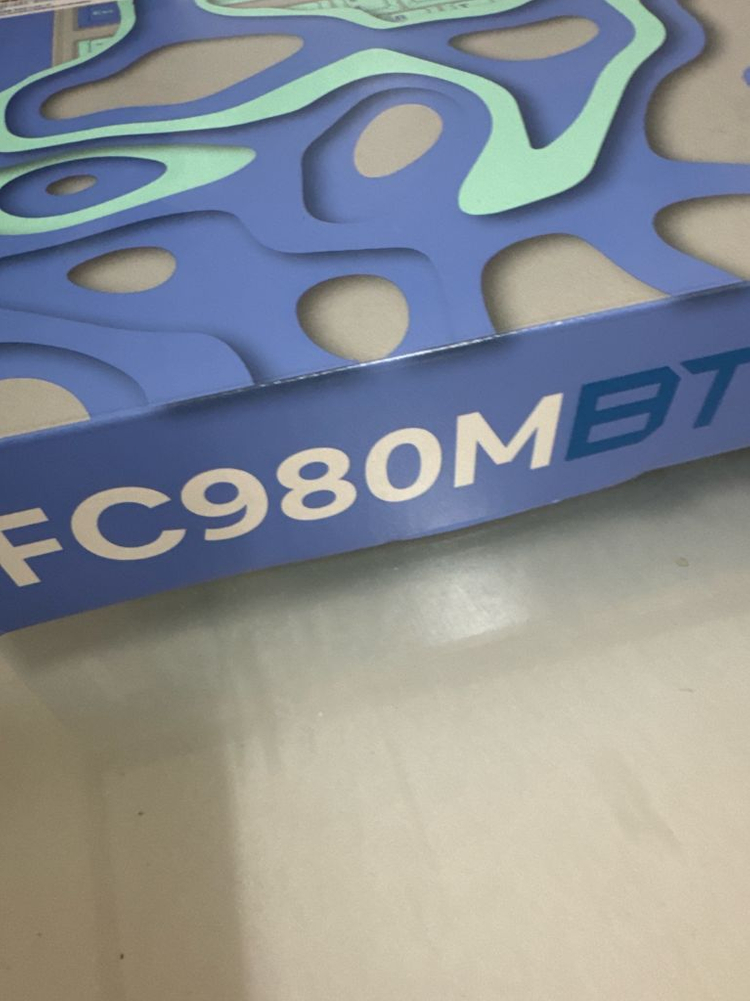 레오폴드 FC980MBT 기계식 민트 키보드 적축 이미지