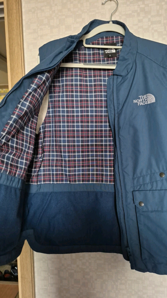 노스페이스 얇은조끼 m 하자x깔끔 이미지