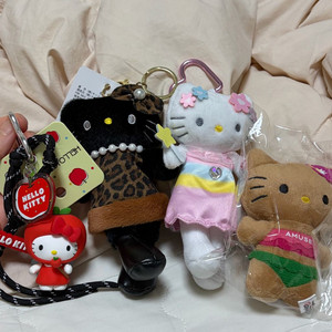 롱다리 키티 호피 요정 어뮤즈 태닝키티 애플 사과 인형 키링 이미지