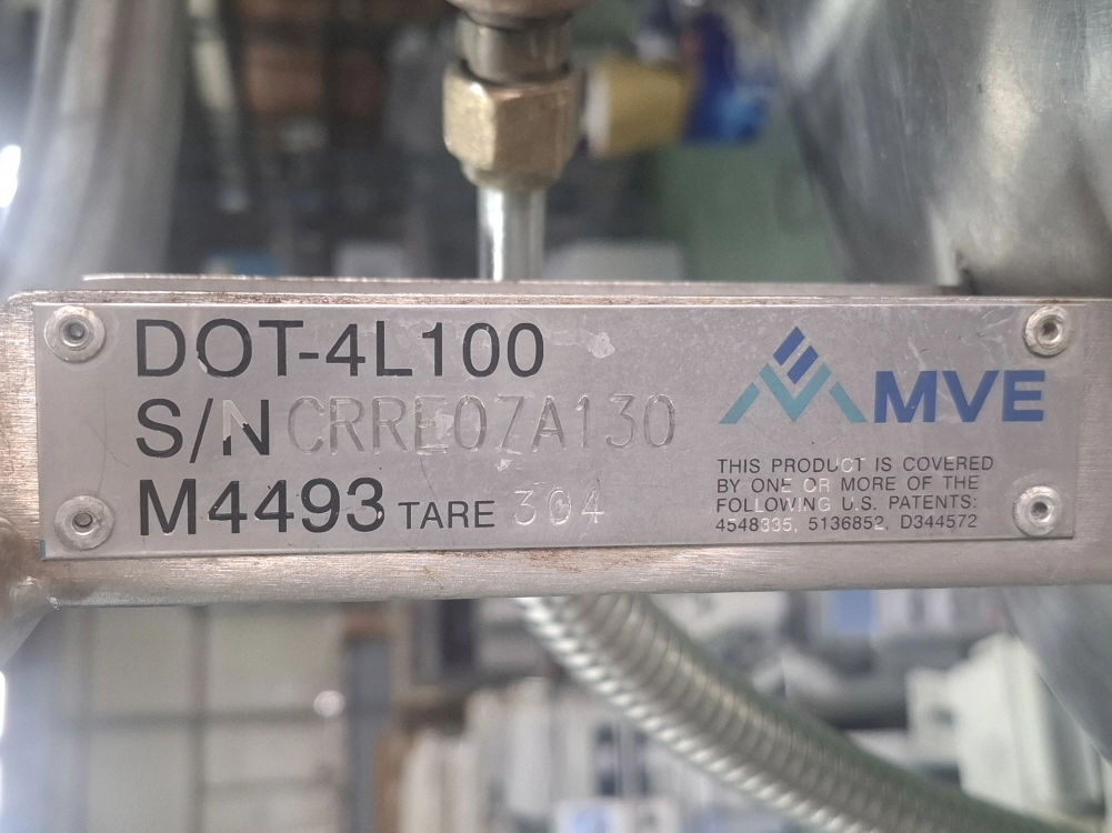 MVE CRYO-Cyl 230LP Nitrogen Tank 질소 탱크 이미지