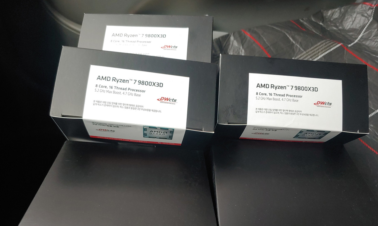 기가바이트 지포스 5080 어로스 마스터 / 라이젠 9800X3D 이미지