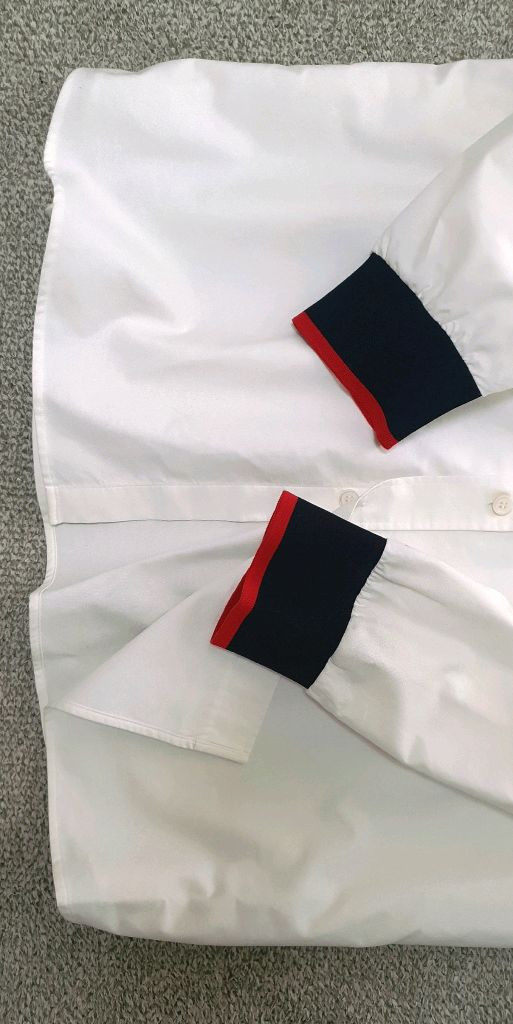 버버리 리브전환 코튼 긴팔 셔츠 화이트 8013457 정품 판매 합니다. 이미지