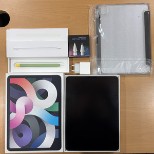 아이패드 에어4 256GB Wi-Fi + 애플펜슬 2세대 팝니다 이미지