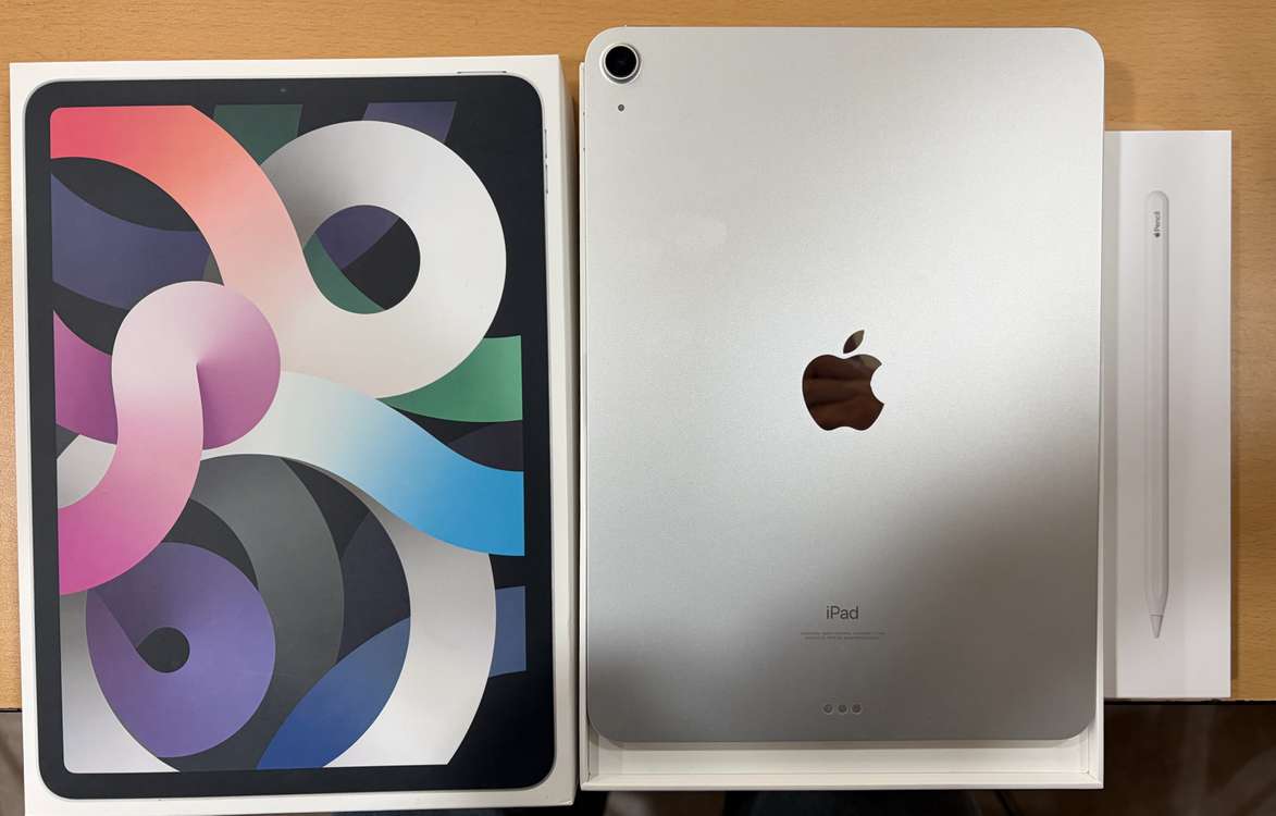 아이패드 에어4 256GB Wi-Fi + 애플펜슬 2세대 팝니다 이미지