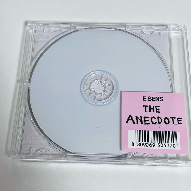 이센스 에넥도트 The Anecdote 이미지