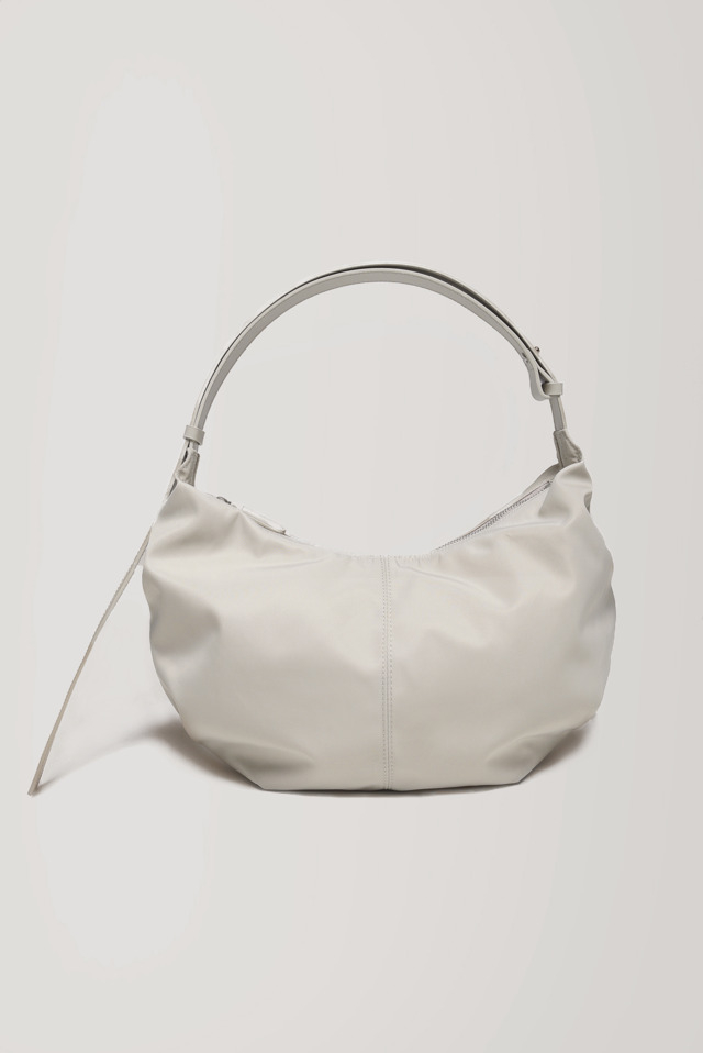 낫띵리튼 나일론 호보백 이미지