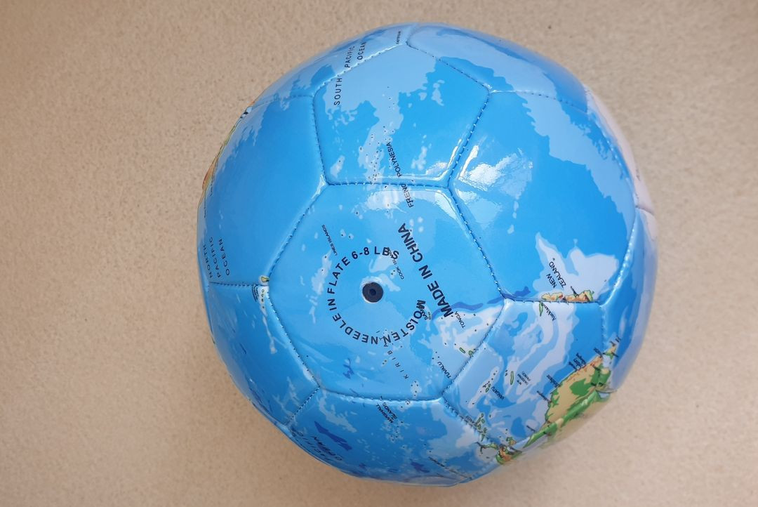 세계지도구 축구공 이미지