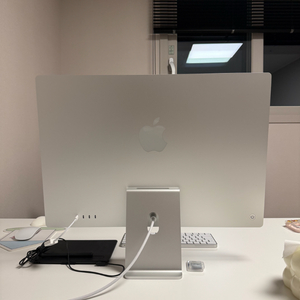 아이맥 M4 10코어 실버 16GB 이미지