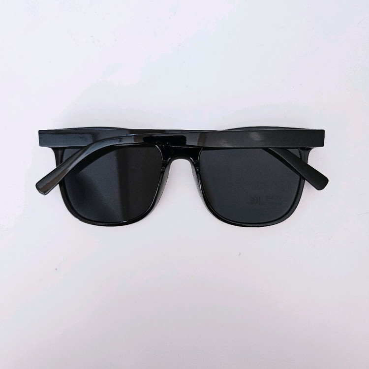 새상품]마감좋고 착용감좋은 뿔테 남자 여자 선글라스 골프 등산 운전용 차량용 여행 낚시 자전거 캠핑 축구 썬글라스 이미지