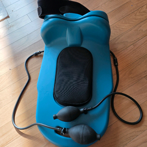 [홈트기구] 등은 쫙 펴주고 목은 쭉 늘려 줘요! 특허 받은 듀오커브 이미지