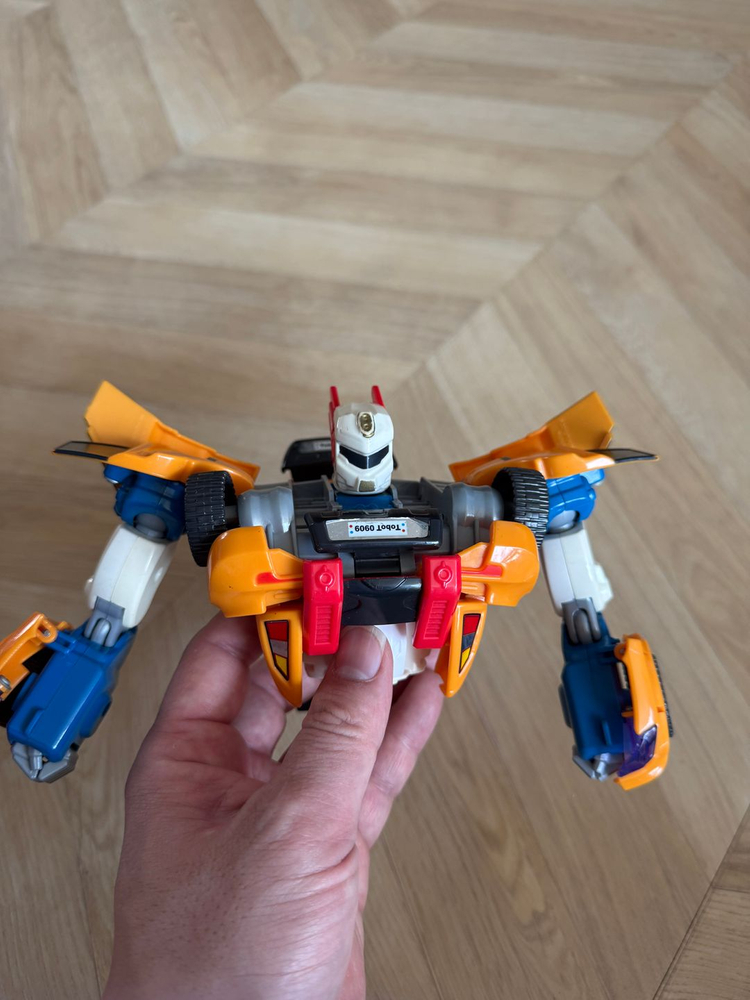 또봇 타이탄 상체만 이미지