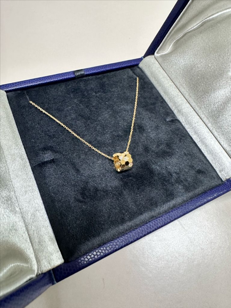 비드쇼메 스몰 모델 펜던트 다이아 S급 이미지