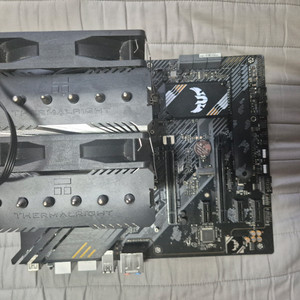 5700x3d 반본체 팝니다 이미지