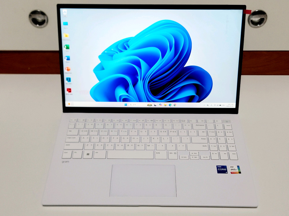 LG 그램 15ZD90RU 노트북 이미지