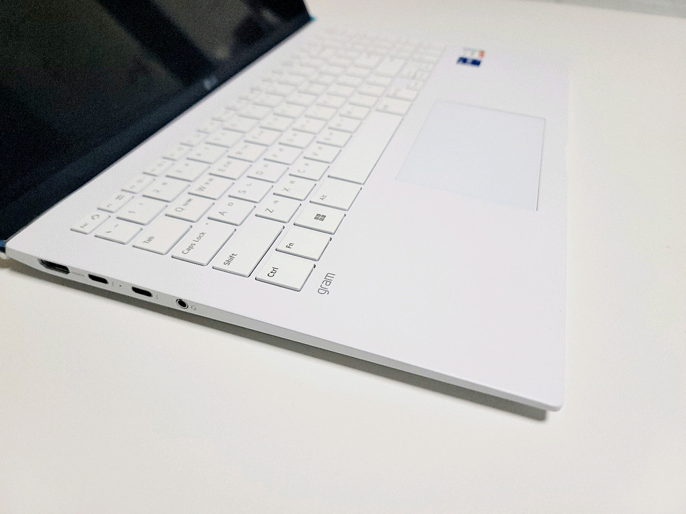 LG 그램 15ZD90RU 노트북 이미지