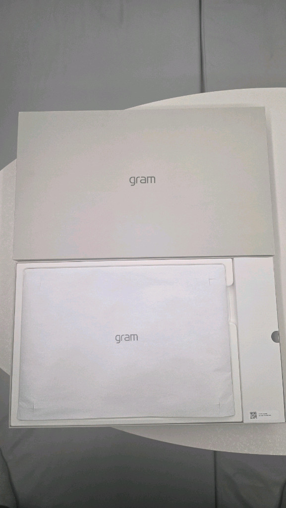 LG 그램 Pro AI 16인치 Ultra5 노트북(16Z90TP-KA5WK)판매합니다 이미지