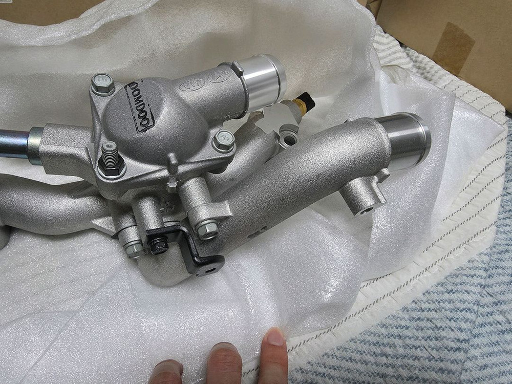 팜] 그랜저 TG v6 2.7 가솔린 워터 쿨런트 어셈블리 25600 3E251 이미지