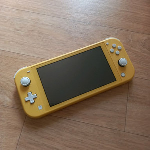 닌텐도 스위치 라이트 팝니다 이미지