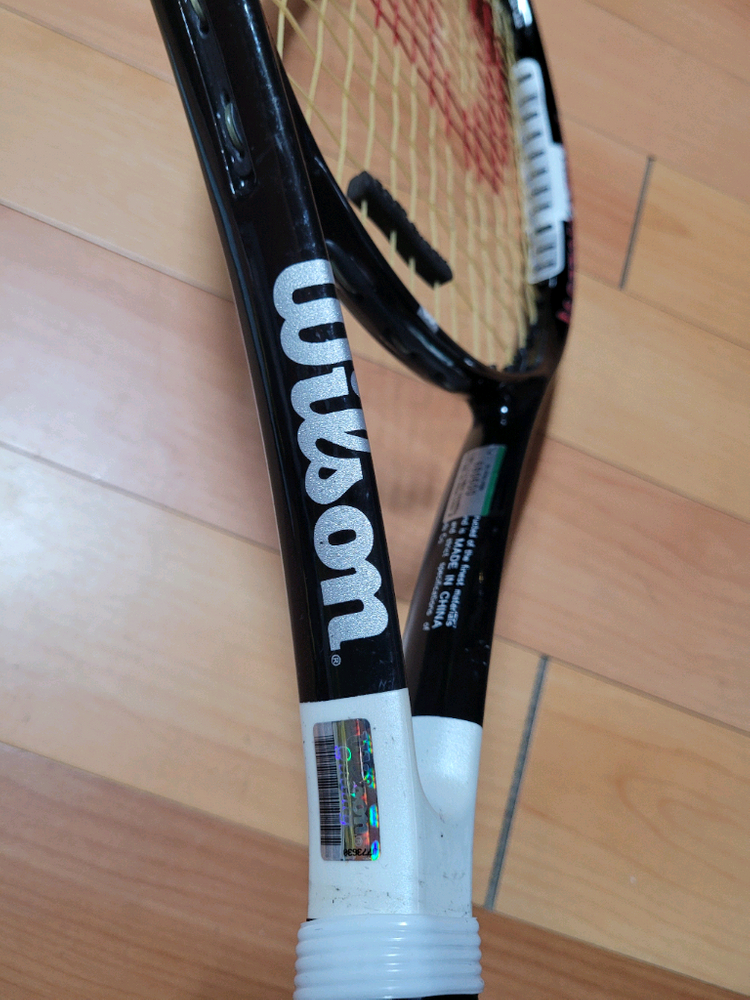 윌슨 POWER HOLES 90 테니스 라켓 이미지