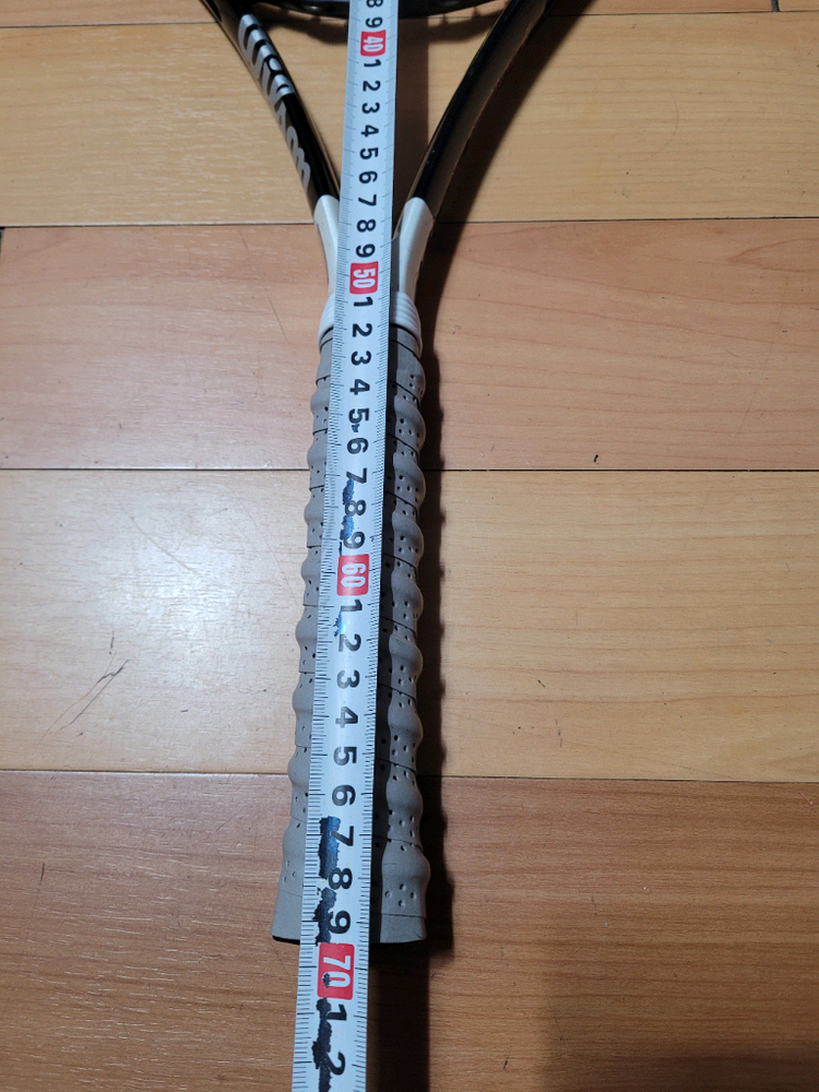 윌슨 POWER HOLES 90 테니스 라켓 이미지