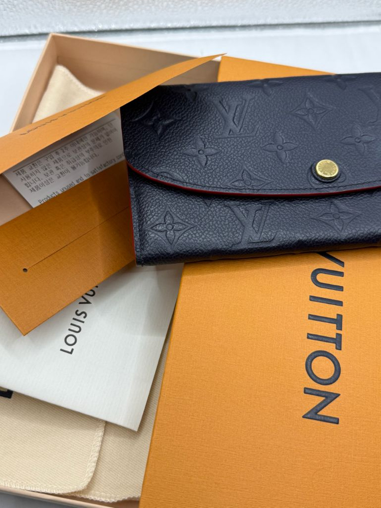 루이비통 사라 월릿 장지갑(네이비) 이미지