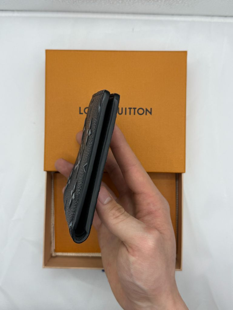 루이비통 페이디드 반지갑 이미지