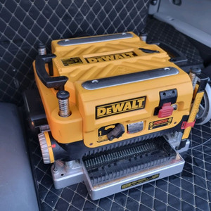 디월트 DW735 330mm 자동대패 이미지