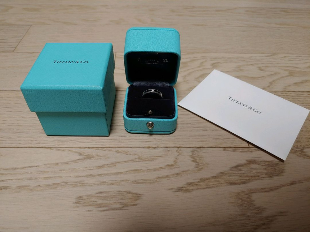 티파니 투게더 밀그레인 밴드 링 4mm (Pt950, 다이아, 풀구성) 이미지