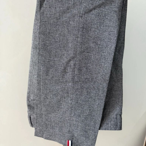 톰브라운 정장바지 이미지