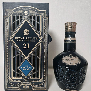 ROYAL SALUTE 21년양주 공병 빈병 술병 이미지