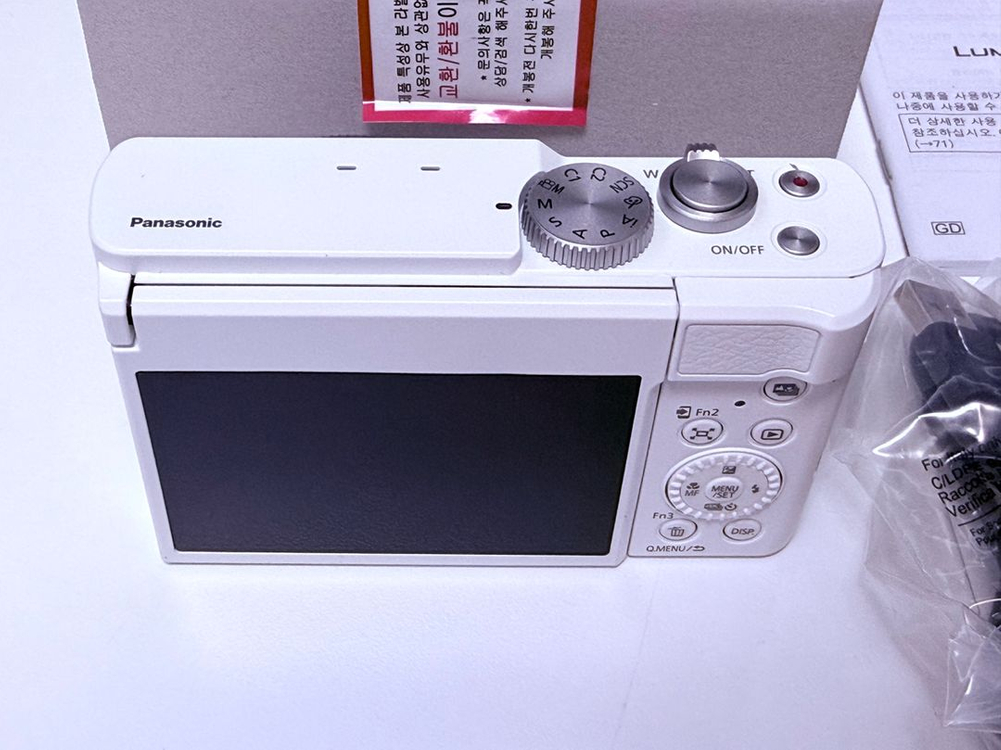 파나소닉 루믹스 tz99 화이트 이미지