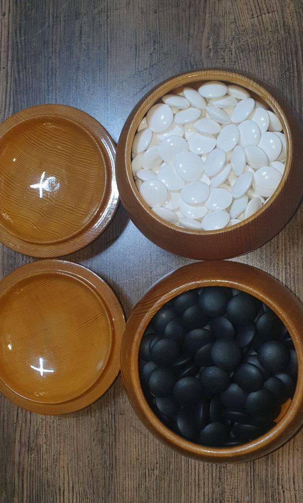 바둑판 바둑알 이미지