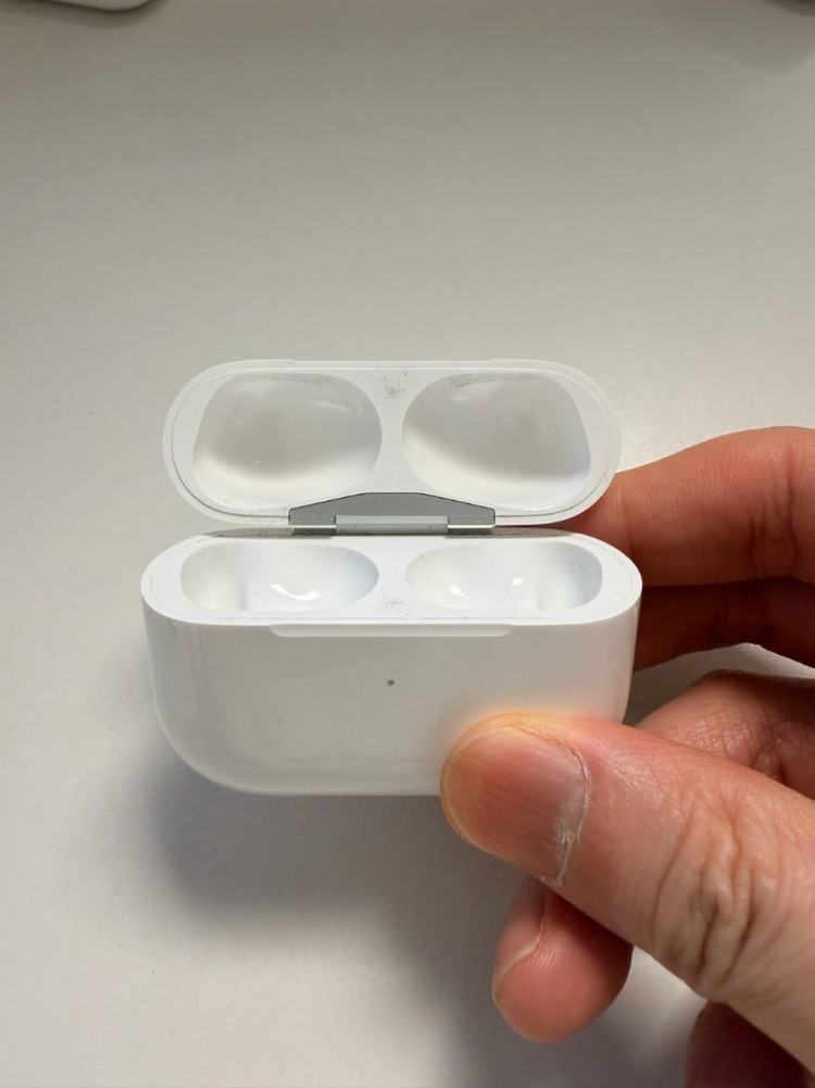 에어팟 프로 2세대 케이스(본체) (usb-c) 이미지