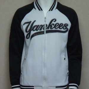 [상태굿]MLB 엠엘비 정품. 디자인 넘 깔끔한 뉴욕 양키스 춘추용 야구 니트 점퍼 이미지