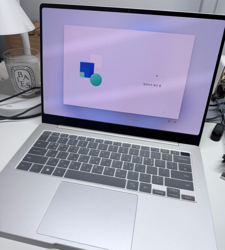 삼성 갤럭시북3 프로 14인치(풀박스/상태 최상) 이미지