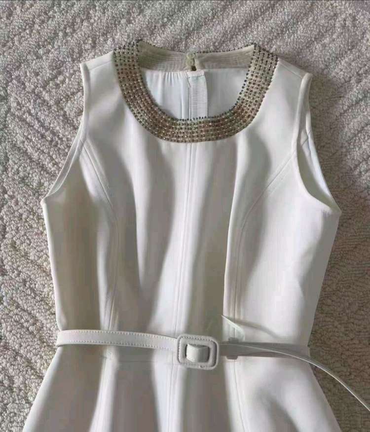 디올진주넥라인 원피스 이미지