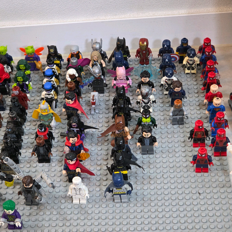 레고 마블 피규어와 벌크 입니다 이미지